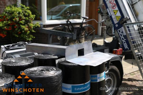 Dakbedekkingsmateriaal en dakgoot onderdelen in Winschoten Dakbedekkingsmateriaal en dakgoot onderdelen in Winschoten
